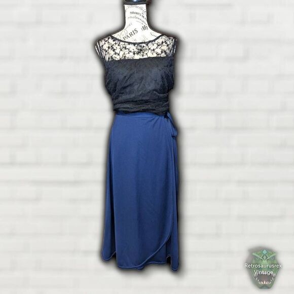 𝅺vintage Sears 1970's Pinup Navy Blue Polyester Wrap Skirt, One size - Picture 5 of 7